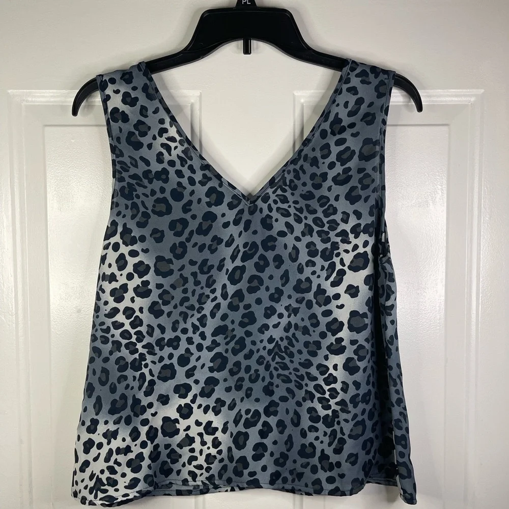 Wayf where are you from sleeveless animal‎ print blouse. - Picture 5 of 7